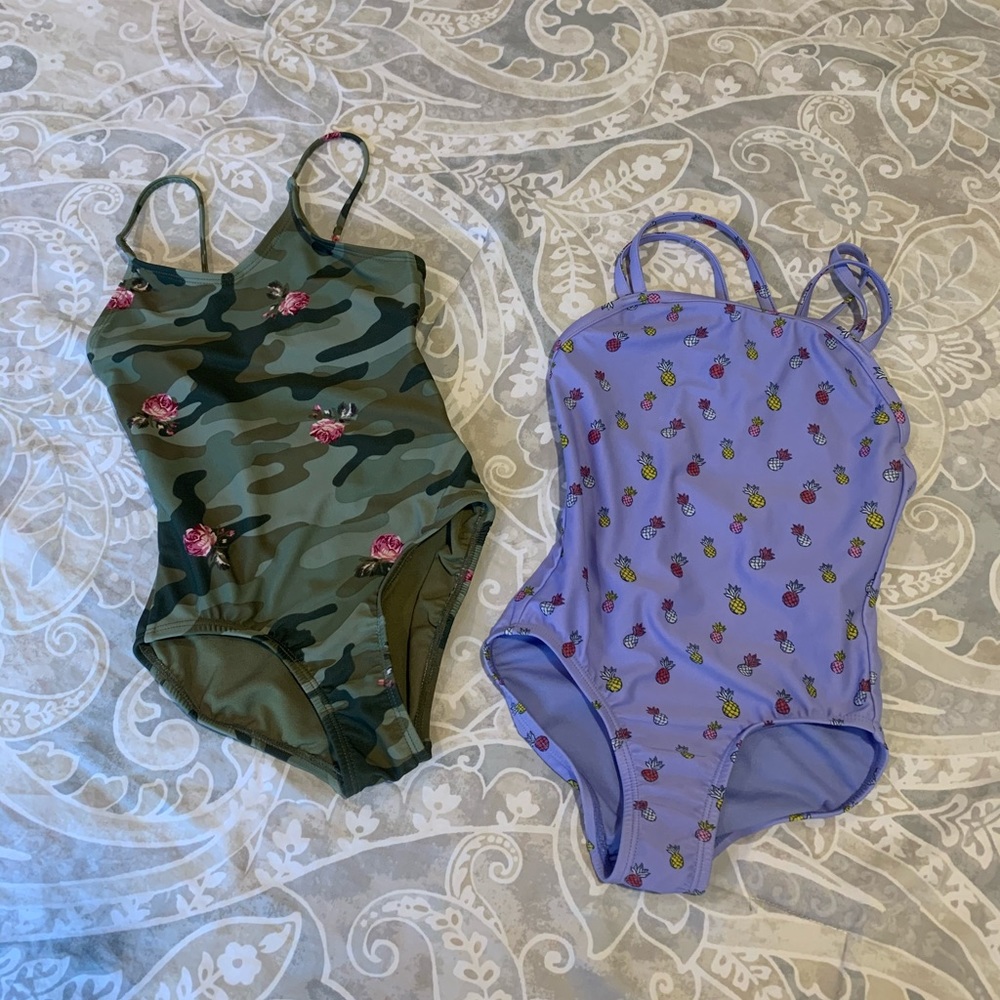 Two GAP girls bathing suits XS